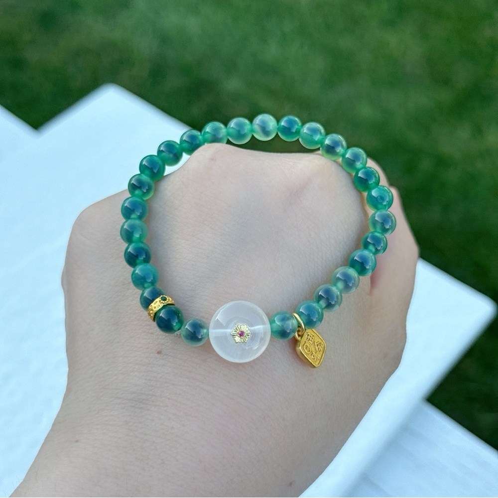 GB9 Handmade Candy Agate Stretchable Bracelet
